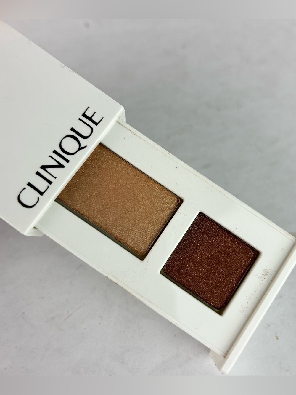 Clinique All About Shadow Duo Like Mink 01 Eye Shadow - Brand New!